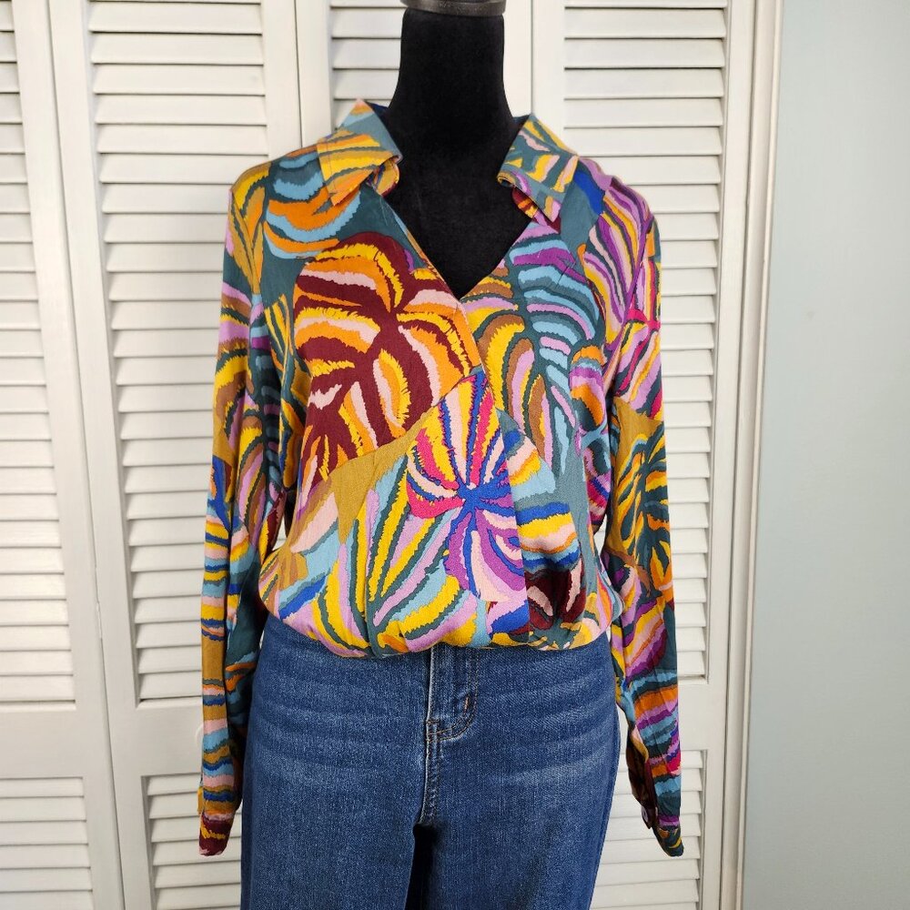 Haute Hippie Faux Wrap Top Colorful Tropical Women's size Small - Picture 3 of 15